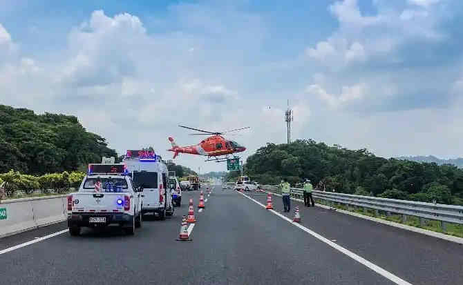 灵武高速公路汽车救援案例